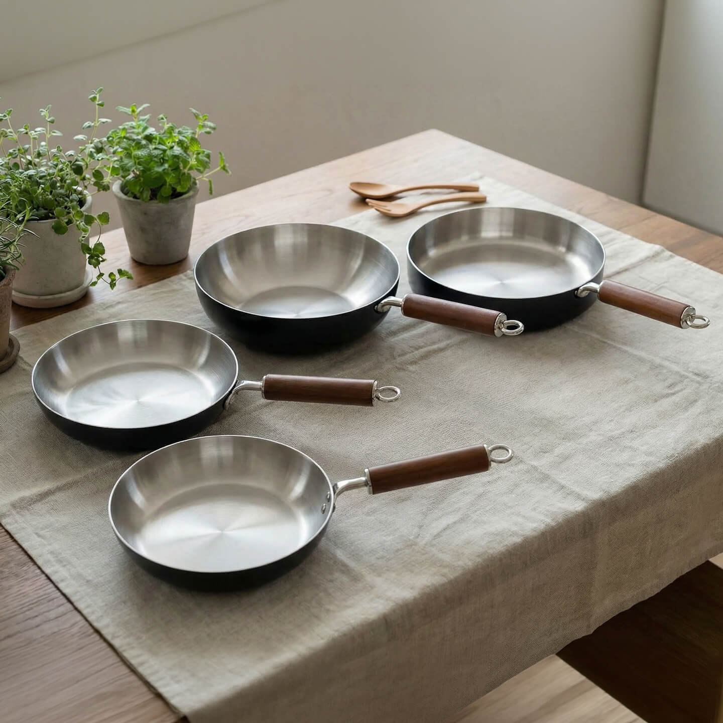 Nitride Iron Fry Pan 24cm Kübell